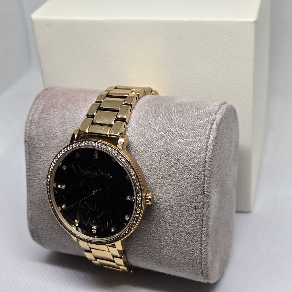 Michael Kors Gold Women Watch - Picture 9 of 16